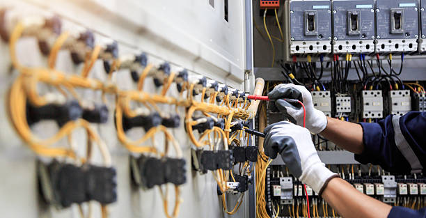 Professional Electrician technician working in Newport, RI